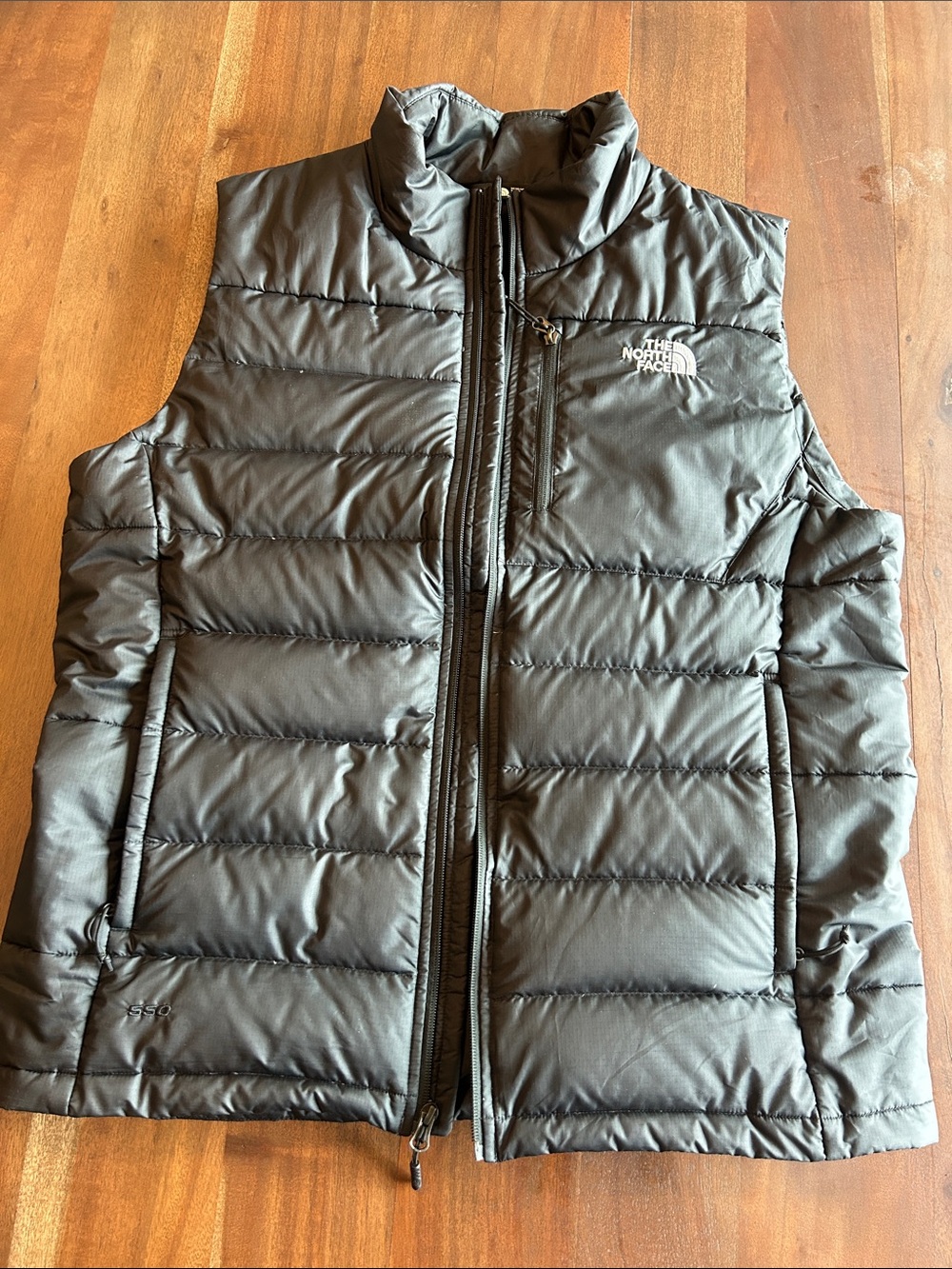 The North Face Men's Black Puffer Vest
